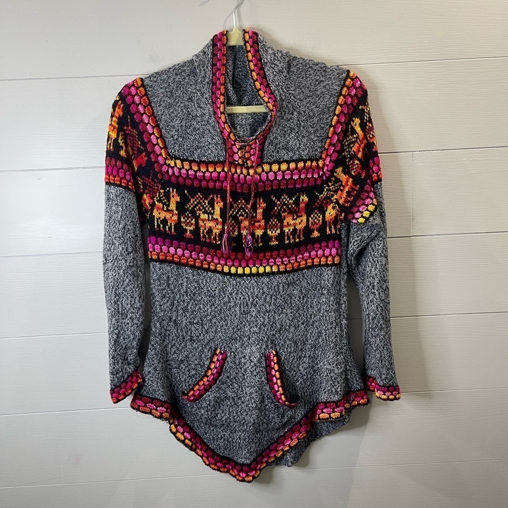 Beautiful and Unique Hooded Sweater Llama boho
